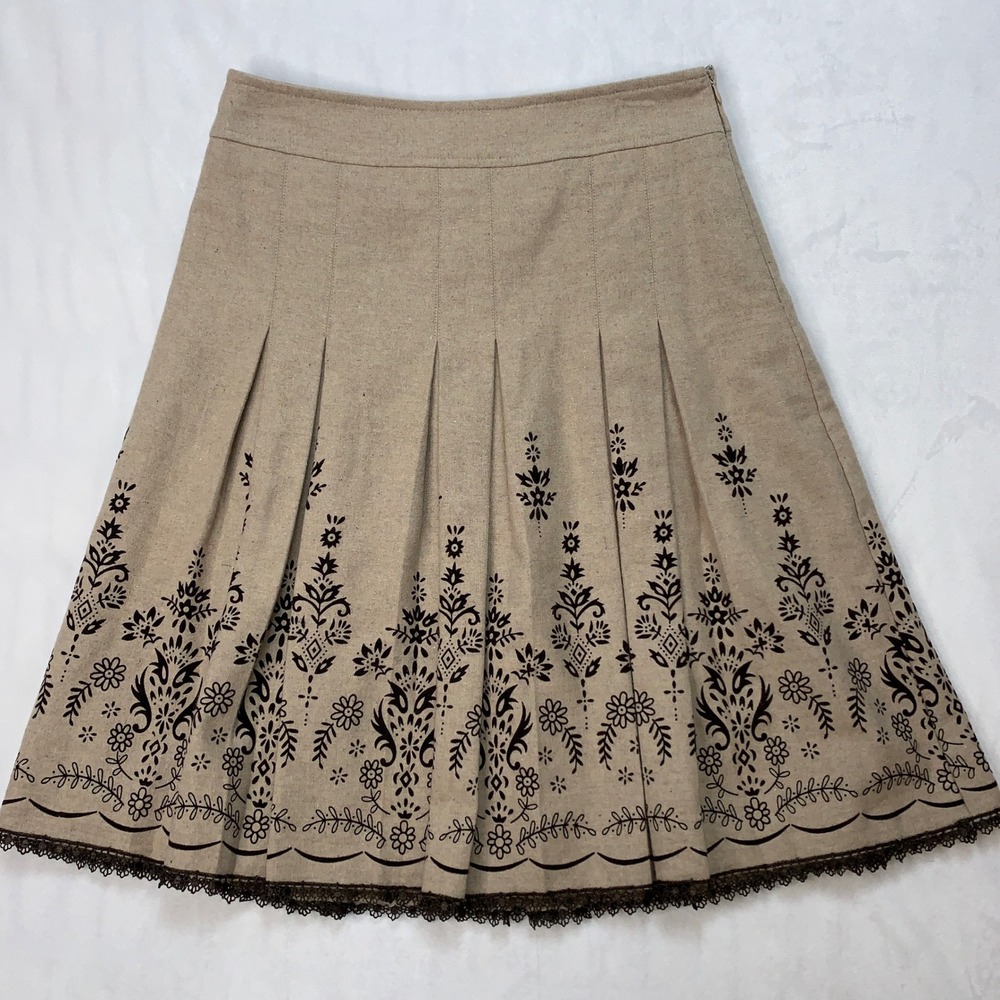 Suzuya‎ Skirt Womens Size M Beige Pleated Wool Blend Midi Floral Lace Trim Lined